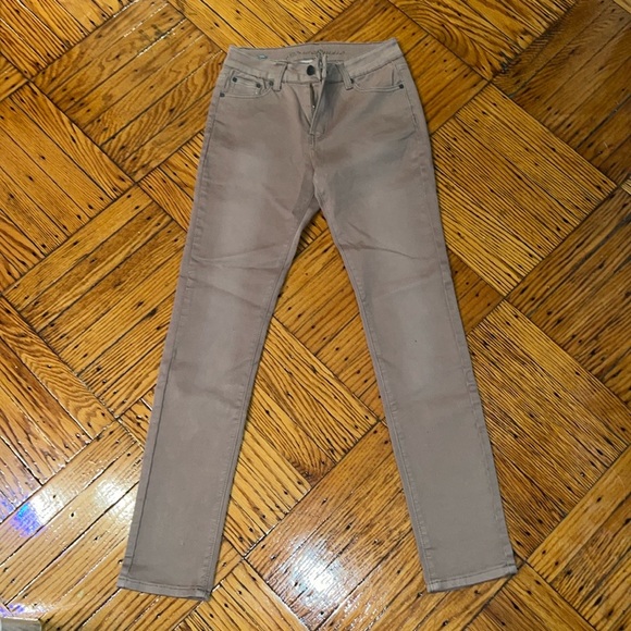 Mid rise tan stretch butt enhancing jeans - Picture 2 of 6